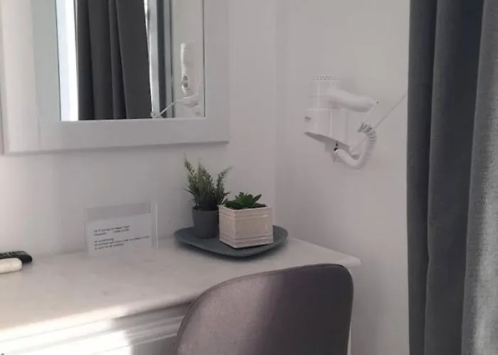 Διαμέρισμα Happy Days &